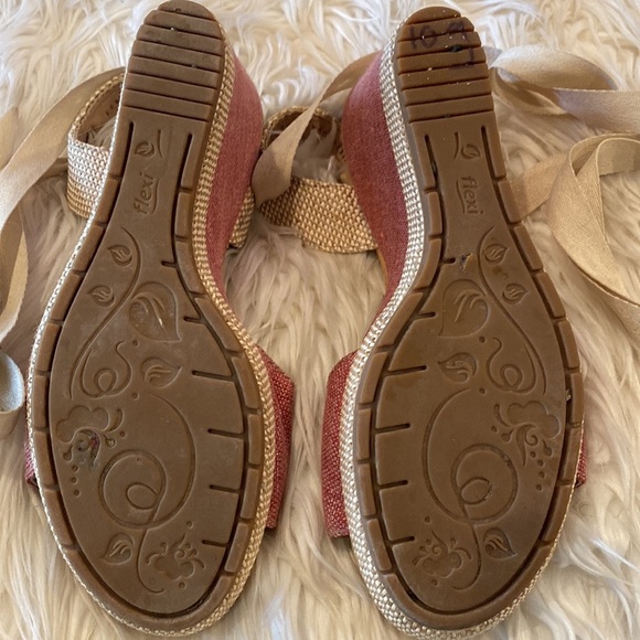 Flexi Sparkly Red Espadrilles Ankle Wrap Wedge Sandals Size 7 - Picture 8 of 12